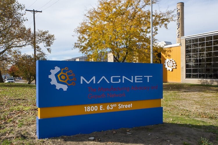 magnet_grand_opening_725